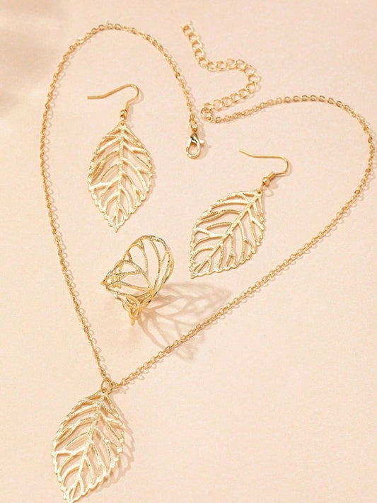 “Hollow leaf jewelry set with earrings, necklace, and ring”

“Bohemian-style hollow leaf pendant jewelry set”

“Simple alloy nature-inspired jewelry set with leaf design”

“Lightweight hollow leaf necklace, earrings, and ring set”