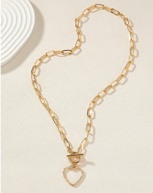 “Elegant heart pendant necklace for women by Christie Bella Gifts”

“Lightweight iron alloy heart pendant jewelry”

“Minimalist fashion heart necklace for daily inspiration”

“Spiritual love symbol necklace lightweight and stylish”

“Heart pendant necklace perfect for layering and gifting”